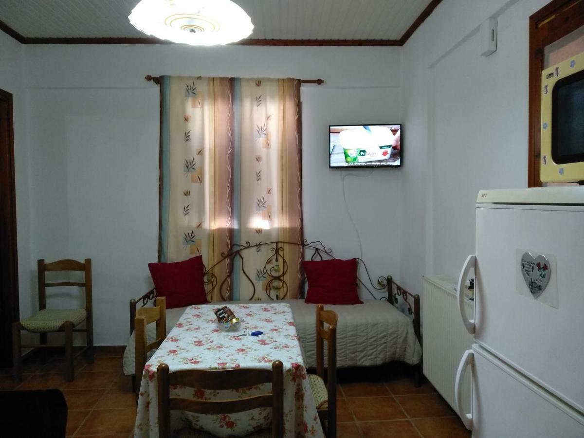 Akti Miaouli Holiday Home Vári Exterior photo